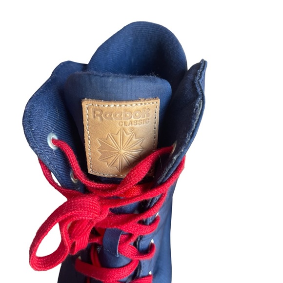 Reebok - Women's Boots Classic Freestyle Hi Puff Boot size 9.5 - Picture 3 of 5